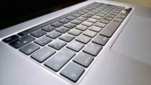 MacBook Proのキーボード画面