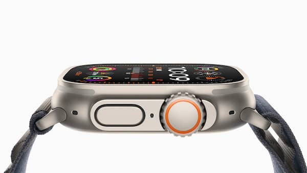 Apple-Watch-Ultra-2-side-button-Digital-Crown-230912 02